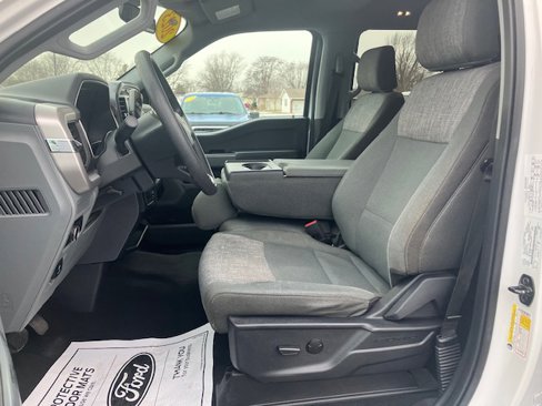 Used 2023 Ford F150 XLT image 13