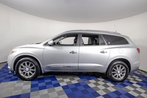 Used 2017 Buick Enclave Leather image 8