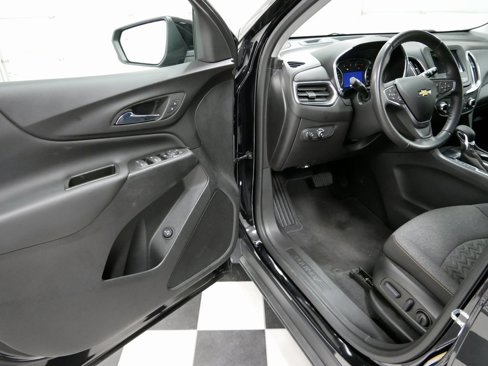 Used 2022 Chevrolet Equinox LT image 11