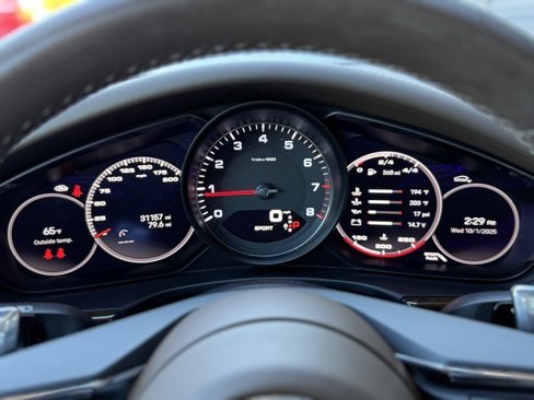 Certified 2023 Porsche Panamera 4S Executive image 22