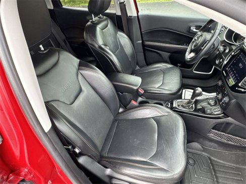 Used 2019 Jeep Compass Limited image 28