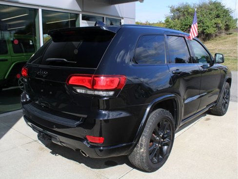 Certified 2020 Jeep Grand Cherokee Altitude image 4