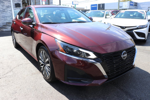 Used 2023 Nissan Altima 2.5 SV image 7