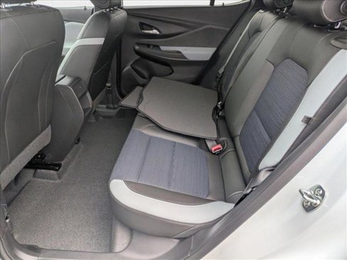New 2025 Buick Envista Preferred image 18