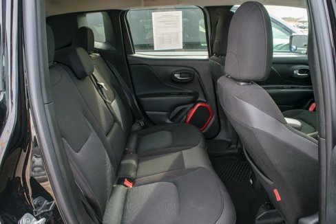 Used 2017 Jeep Renegade Trailhawk image 20