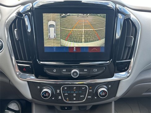 Used 2018 Chevrolet Traverse Premier w/ Driver Confidence II Package image 31