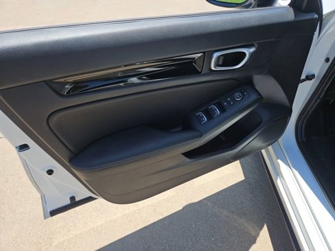 Used 2023 Honda Civic EX-L image 13