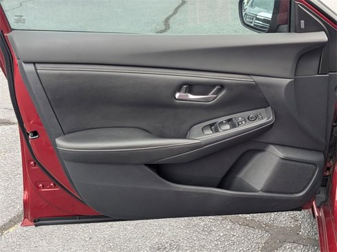 Used 2022 Nissan Sentra SV image 12