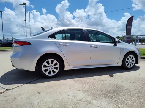 Used 2023 Toyota Corolla LE image 11