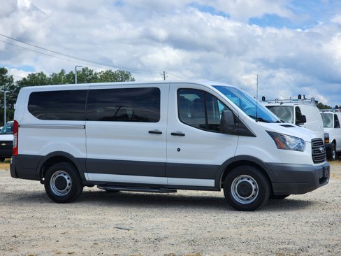 Used 2018 Ford Transit 150 XL image 3