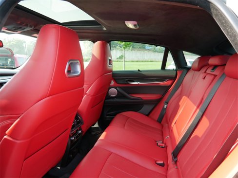 Used 2019 BMW X6 M w/ Executive Package image 9