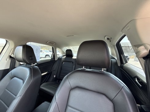 Used 2023 Volkswagen Jetta SE image 18