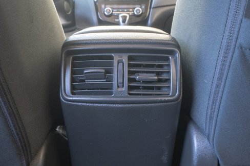 Used 2017 Nissan Rogue SV image 19