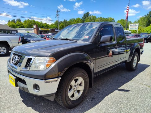 Used 2010 Nissan Frontier SE w/ SE Value Truck Pkg image 5