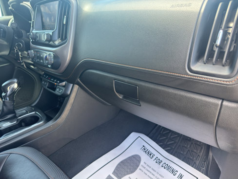 Used 2022 GMC Canyon AT4 image 26