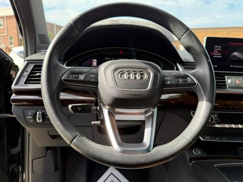 Used 2018 Audi Q5 2.0T Premium Plus w/ Premium Plus Package image 14