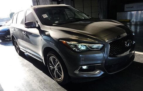 Used 2019 INFINITI QX60 Luxe w/ Essential Package image 2