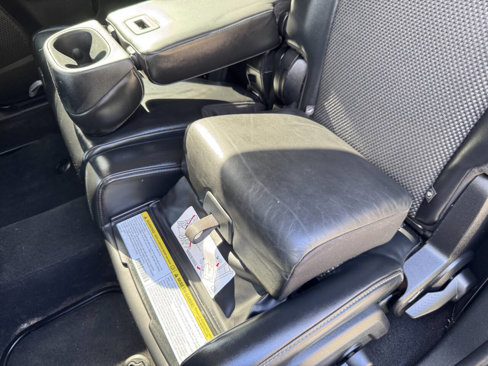 Used 2015 Dodge Journey Crossroad w/ Flexible Seating Group image 18