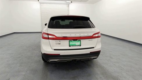 Used 2016 Lincoln MKX Reserve w/ Technology Package image 7