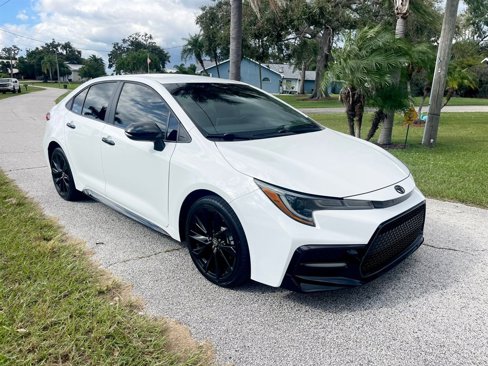 Used 2020 Toyota Corolla SE image 3