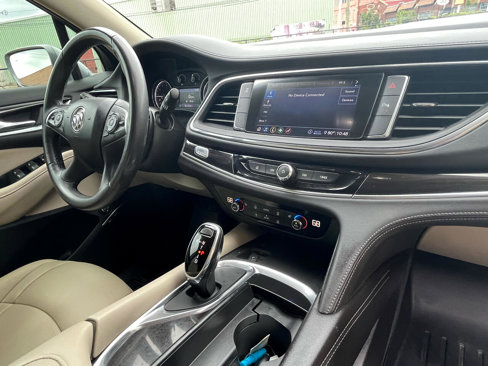 Used 2020 Buick Enclave Essence image 63
