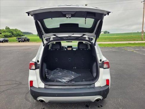 Certified 2022 Ford Escape SEL w/ Technology Package image 10