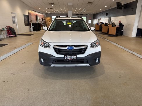 Used 2020 Subaru Outback Limited XT w/ Popular Package #2 image 3