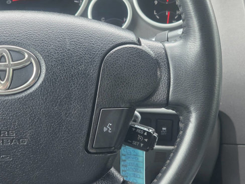 Used 2010 Toyota Tundra Limited image 16