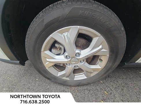 Used 2023 Honda HR-V LX image 13