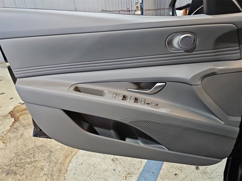 New 2025 Hyundai Elantra Sport image 25