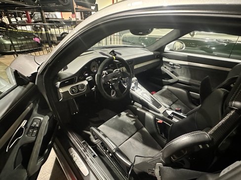 Used 2016 Porsche 911 GT3 image 9