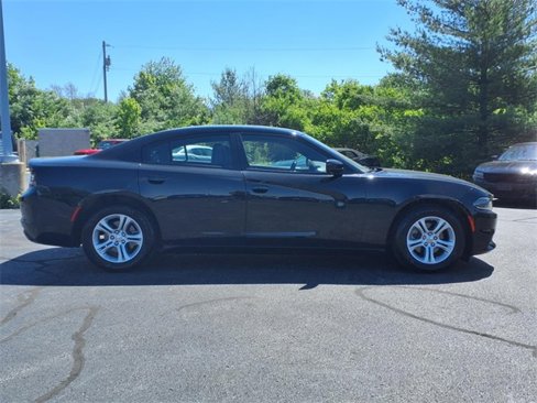 Used 2022 Dodge Charger SXT w/ Leather Interior Group image 26