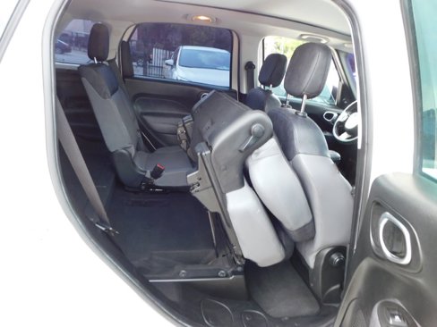 Used 2014 FIAT 500L Lounge image 40