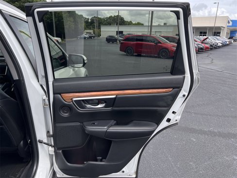 Used 2020 Honda CR-V Touring image 14