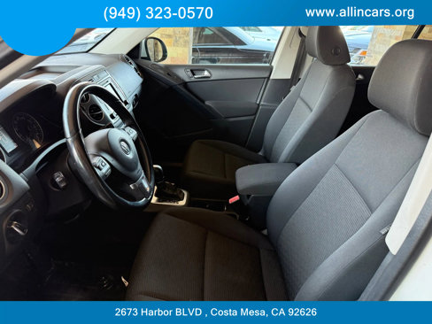 Used 2017 Volkswagen Tiguan Limited w/ Premium Package image 7