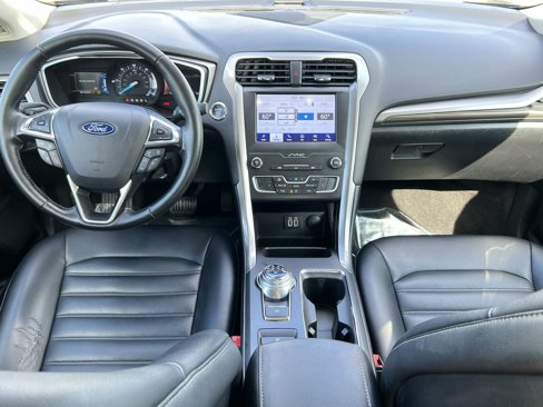 Used 2019 Ford Fusion SEL image 23