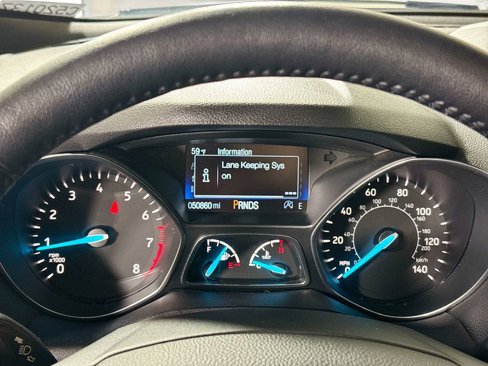 Used 2019 Ford Escape Titanium image 14