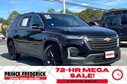 Used 2023 Chevrolet Traverse LT w/ LPO, Floor Liner Package image 1
