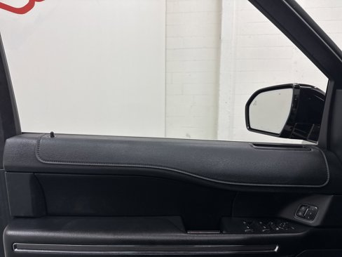 Used 2019 Ford Expedition Max XLT w/ Equipment Group 202A image 39