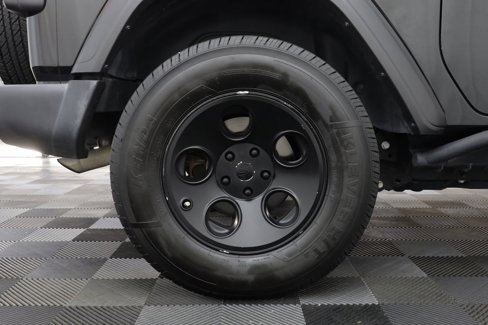 Used 2020 Jeep Wrangler Sport image 19