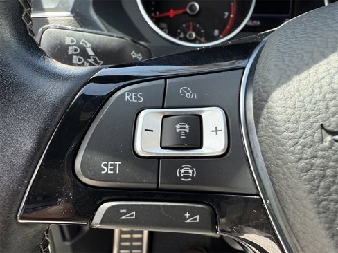 Used 2021 Volkswagen Tiguan SE R-Line image 24