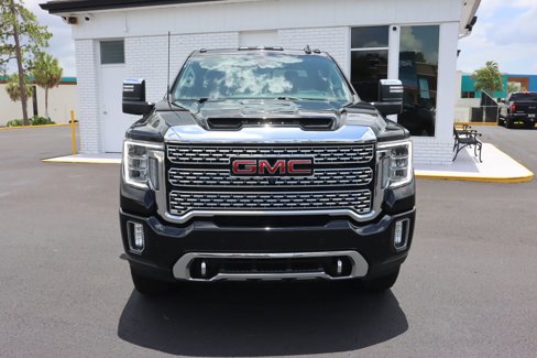 Used 2023 GMC Sierra 2500 Denali w/ Denali Ultimate Package image 3