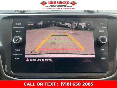 Used 2018 Volkswagen Tiguan SE image 18