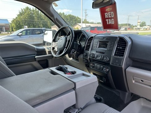 Used 2017 Ford F150 XLT w/ Equipment Group 301A Mid image 10