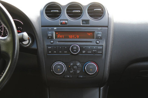 Used 2013 Nissan Altima 2.5 S w/ Convenience Pkg image 36