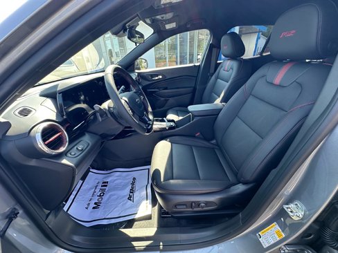 New 2026 Chevrolet Trax RS w/ Driver Confidence Package image 9