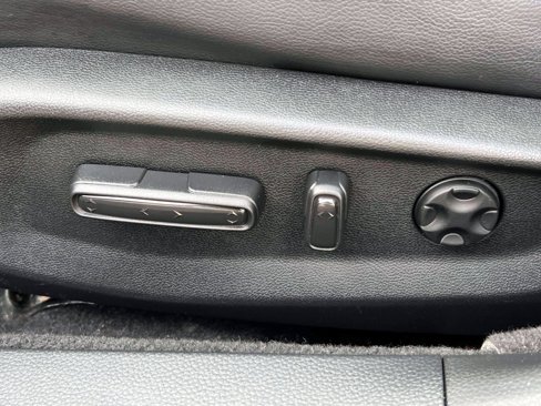 Certified 2018 Honda Accord Touring image 18