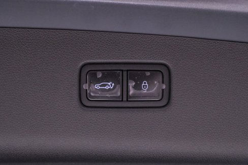 Certified 2022 Genesis GV70 2.5T w/ Advanced Package image 29