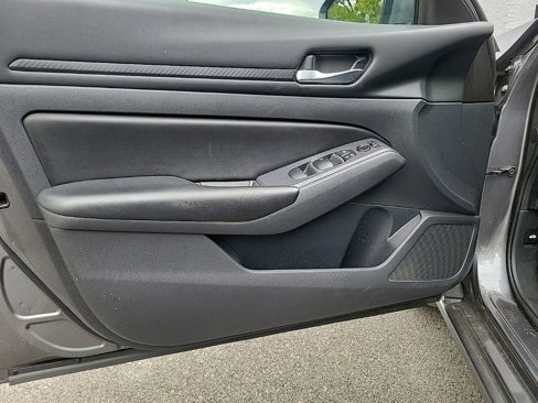 Used 2022 Nissan Altima 2.5 S w/ Driver Assist Package image 19