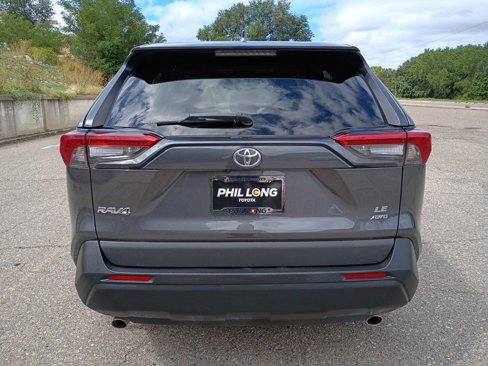 Used 2024 Toyota RAV4 LE image 5